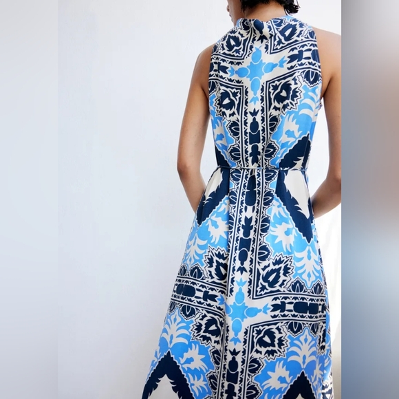 H&M Tie-belt Scarf Prints Dress long  maxi Cream/blue Patterned BNWT - Picture 8 of 14